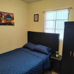 Casa Valle De Panchoy Guest house